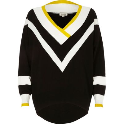 Black knit chevron V neck jumper
